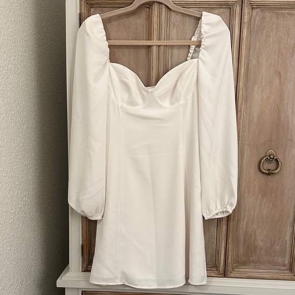 Aritzia Wilfred Novella Cream Long-Sleeve Dress - Picture 4 of 7
